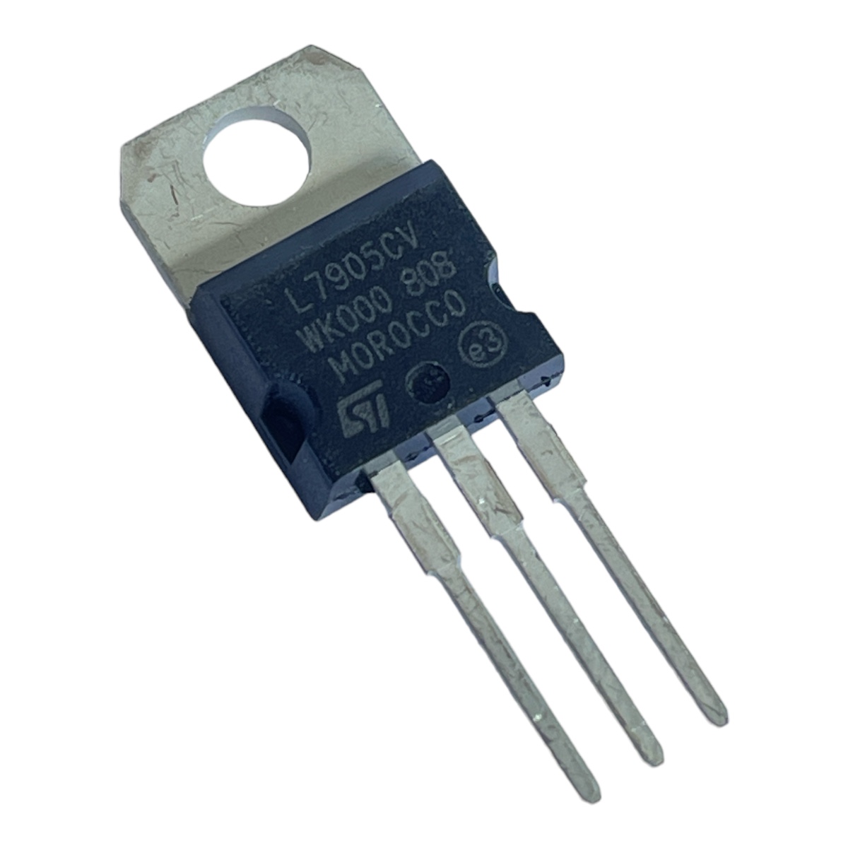 CIRCUITO INTEGRADO L7905CV TO220 REGULADOR DE TENSÃO 5V NEGATIVO S.T.