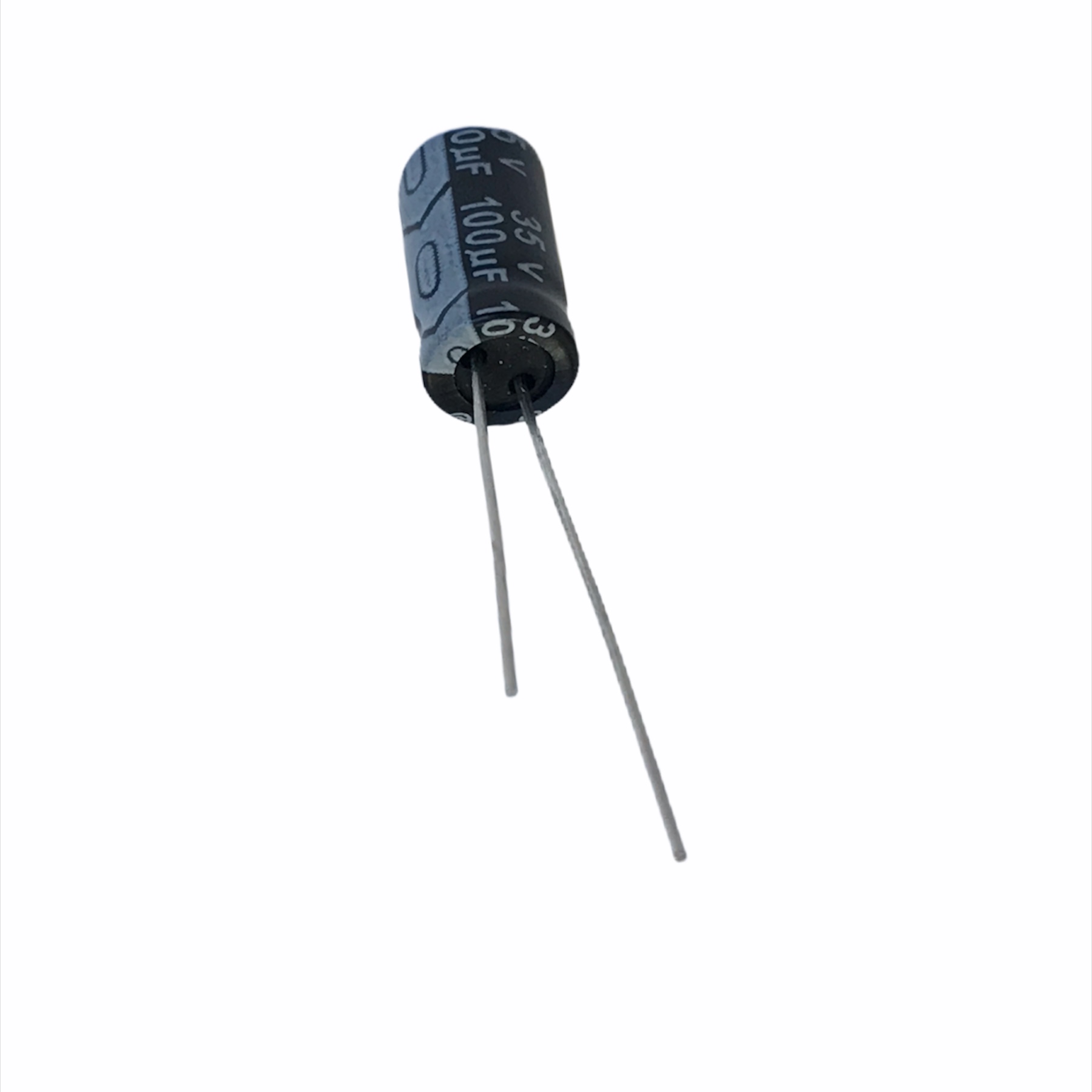 CAPACITOR ELETROLITICO RADIAL 100UF 35V 105 GRAUS RK101M035E110A 6X12MM KETUO