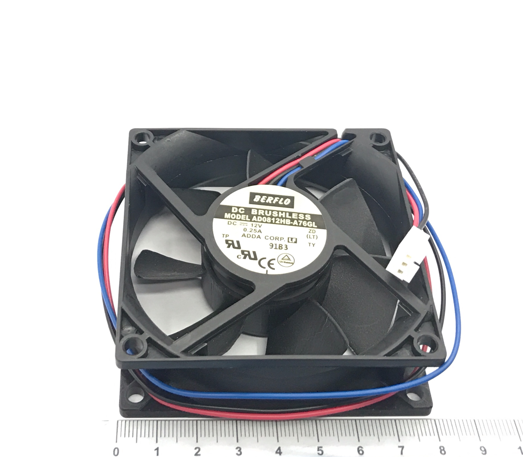 MICROVENTILADOR AD0812HBA76GL 12VDC 80X80X25MM ROLAMENTO 3 FIOS 0,25A ADDA