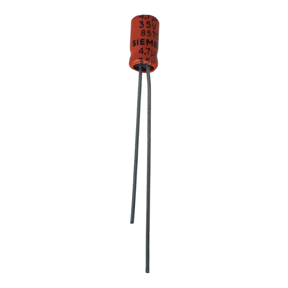 CAPACITOR ELETROLITICO RADIAL 4,7UF 35V  85 GRAUS 85700 8X5MM EPCOS