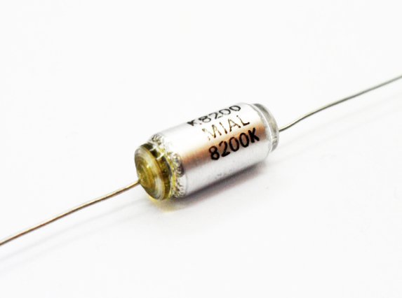 CAPACITOR POLIESTIRENO 8200PF 63V AXIAL TRW